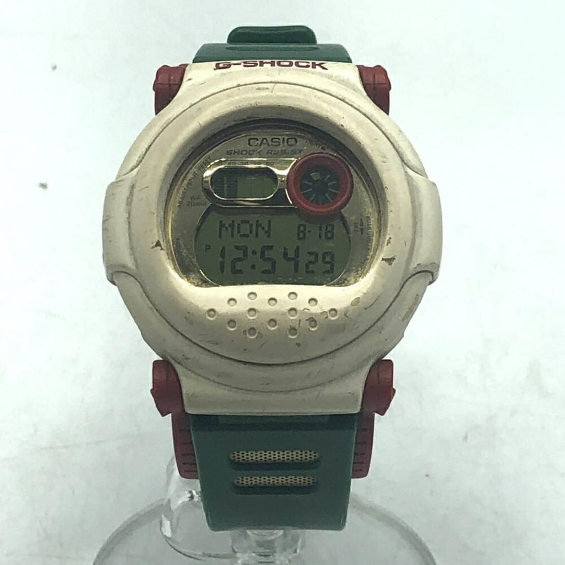 Casio G-SHOCK G-001CB-7JF Jason White Red Green Watch: --- Catalog ---Category: SizeWrist Size: 27.5cm / 10.82''Case Diameter: 50mm / 1.97''Category: DesignType: WristwatchGender: MenColor (Dial): Azzurro blueCategory: GeneralBrand: Casio--- Item List ---