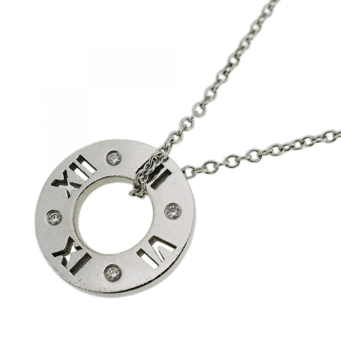 Tiffany Necklace and Earrings Door Atlas 4PD 18KWG White Gold Diamond Women's: --- Catalog ---Category: SizePendant Size: 12mm x 12mm / 0.47'' x 0.47''Neck Circumference: 40.5 cm / 15.94''Category: DesignStone: DiamondGender: WomenMaterial: White gold (18K)Necklace Type: