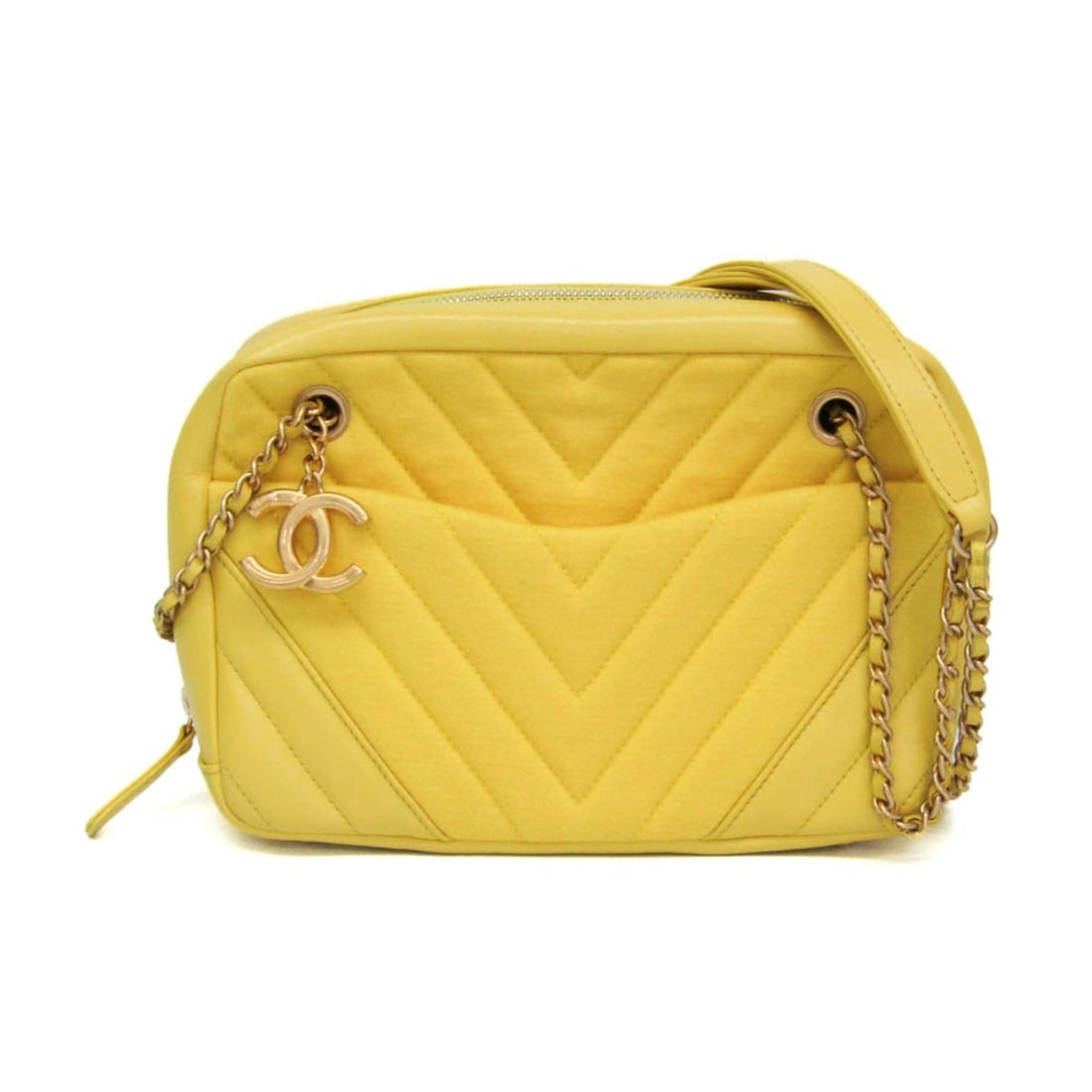 Chanel Chevron V-stitch Women's Leather,Cotton Shoulder Bag Yellow: --- Catalog ---Category: SizeSize (HxWxD): 16.5cm x 23cm x 9cm / 6.49'' x 9.05'' x 3.54''Strap Length: 76cm / 29.92''Category: DesignType: Shoulder bagColor: YellowGender: WomenClosure: