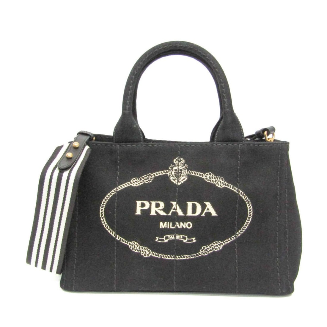 Prada Canapa 1BG439 Women's Denim Handbag,Shoulder Bag Black,White: --- Catalog ---Category: SizeHandle Drop: 11.50cm / 4.53''Size (HxWxD): 19cm x 28.5cm x 15cm / 7.48'' x 11.22'' x 5.9''Strap Length: 111cm / 43.7''Handle Length: 33cm / 12.99''Category: DesignType: Ha