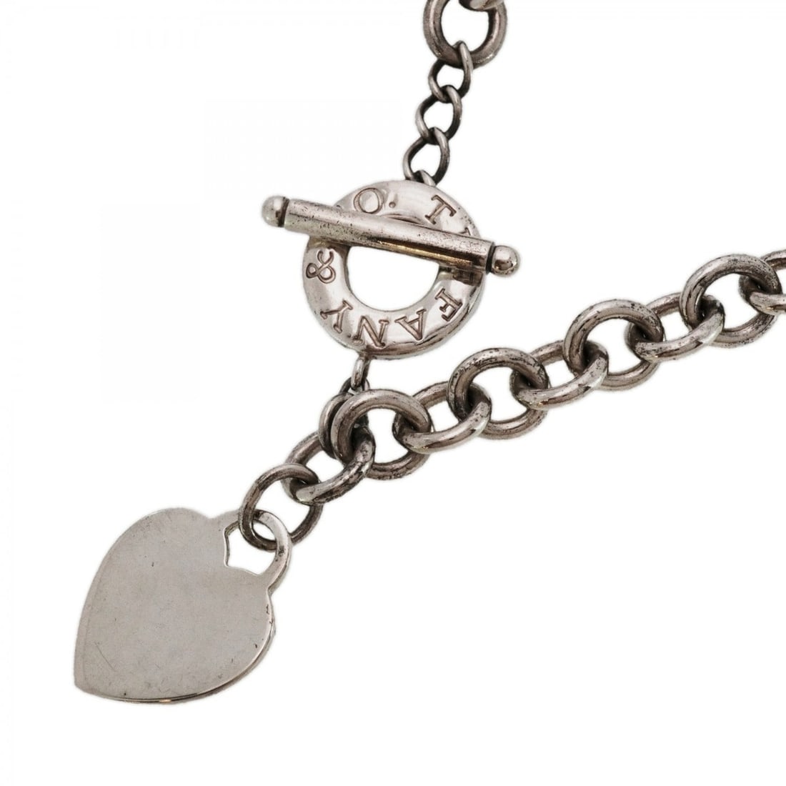 Tiffany necklace heart tag toggle silver 925 women's: --- Catalog ---Category: SizePendant Size: 33.6mm x 20.6mm / 1.32'' x 0.81''Neck Circumference: 42 cm / 16.53''Category: DesignGender: WomenMaterial: Silver 925Necklace Type: NecklaceCategory: General