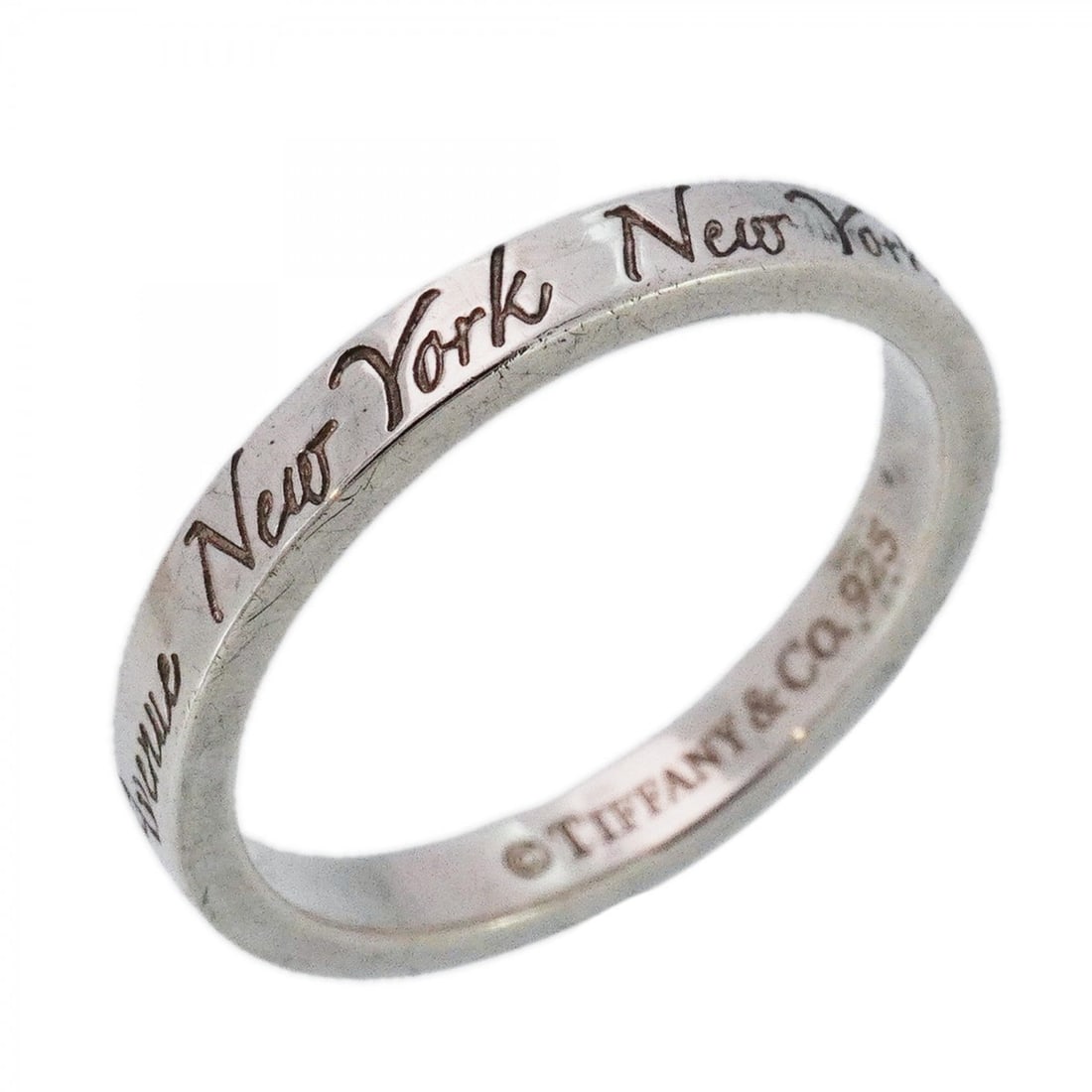 Tiffany Ring Notes Silver 925 Size 15 for Men and Women: --- Catalog ---Category: SizeJP Size: 15US Size: 7.5Category: DesignType: Band ringGender: Men,WomenMaterial: Silver 925Category: GeneralBrand: Tiffany--- Item List ---Section: ConditionRanking: Rank