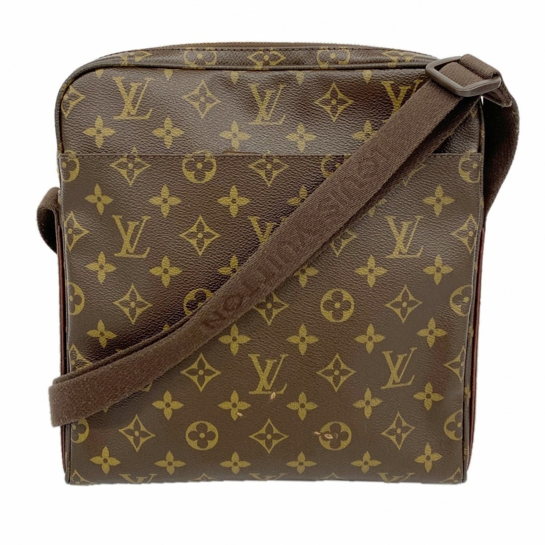 Louis Vuitton Monogram Trotter Bobble Shoulder Bag M97037 Brown Men's: --- Catalog ---Category: SizeSize (HxWxD): 27cm x 25cm x 4cm / 10.62'' x 9.84'' x 1.57''Category: DesignType: Shoulder bagColor: BrownGender: MenCategory: GeneralMPN: M97037Brand: Louis Vuitton--- Ite