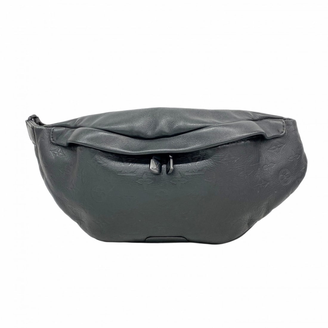 Louis Vuitton Monogram Shadow Discovery Bum Bag M44388 Black Men's: --- Catalog ---Category: SizeSize (HxWxD): 18.5cm x 32cm x 8cm / 7.28'' x 12.59'' x 3.14''Category: DesignType: Sling bagColor: BlackGender: MenCategory: GeneralMPN: M44388Brand: Louis Vuitton---