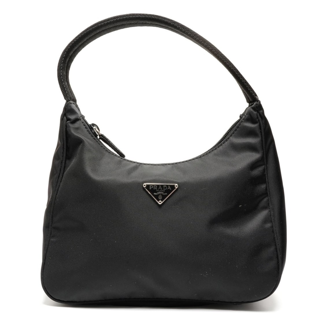 Prada Nylon Triangle Logo Hobo Handbag in Black (WS26766): --- Catalog ---Category: SizeHandle Drop: 13.00cm / 5.12''Size (HxWxD): 17cm x 21cm x 7cm / 6.69'' x 8.26'' x 2.75''Category: DesignType: HandbagColor: BlackGender: WomenMaterial: Nylon Category: Gene