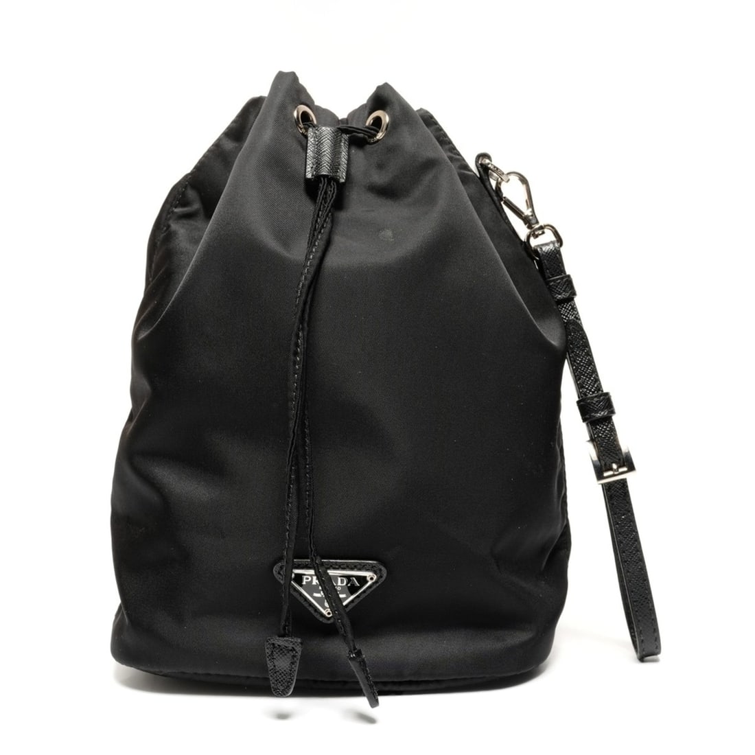 Prada Re-Nylon Drawstring Pouch with Triangle Logo, 1NS309, Handbag, Black, WS26698: --- Catalog ---Category: SizeHandle Drop: 16.00cm / 6.30''Size (HxWxD): 22.5cm x 15.5cm x 10cm / 8.85'' x 6.1'' x 3.93''Category: DesignType: Handbag, PouchColor: BlackGender: Women,MenMaterial: Nylon