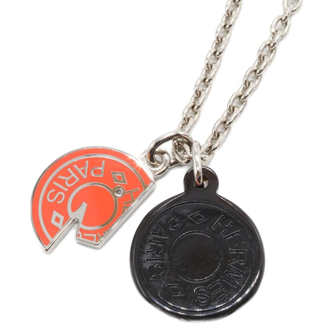 HERMES CARROUSEL Buffalo Horn Serie Motif Lacquer Necklace Orange Field Women's: --- Catalog ---Category: SizePendant Size: 22mm x 22mm / 0.86'' x 0.86''Neck Circumference: 51 cm / 20.07''Category: DesignColor: SilverGender: WomenMaterial: MetalNecklace Type: NecklaceCategory: