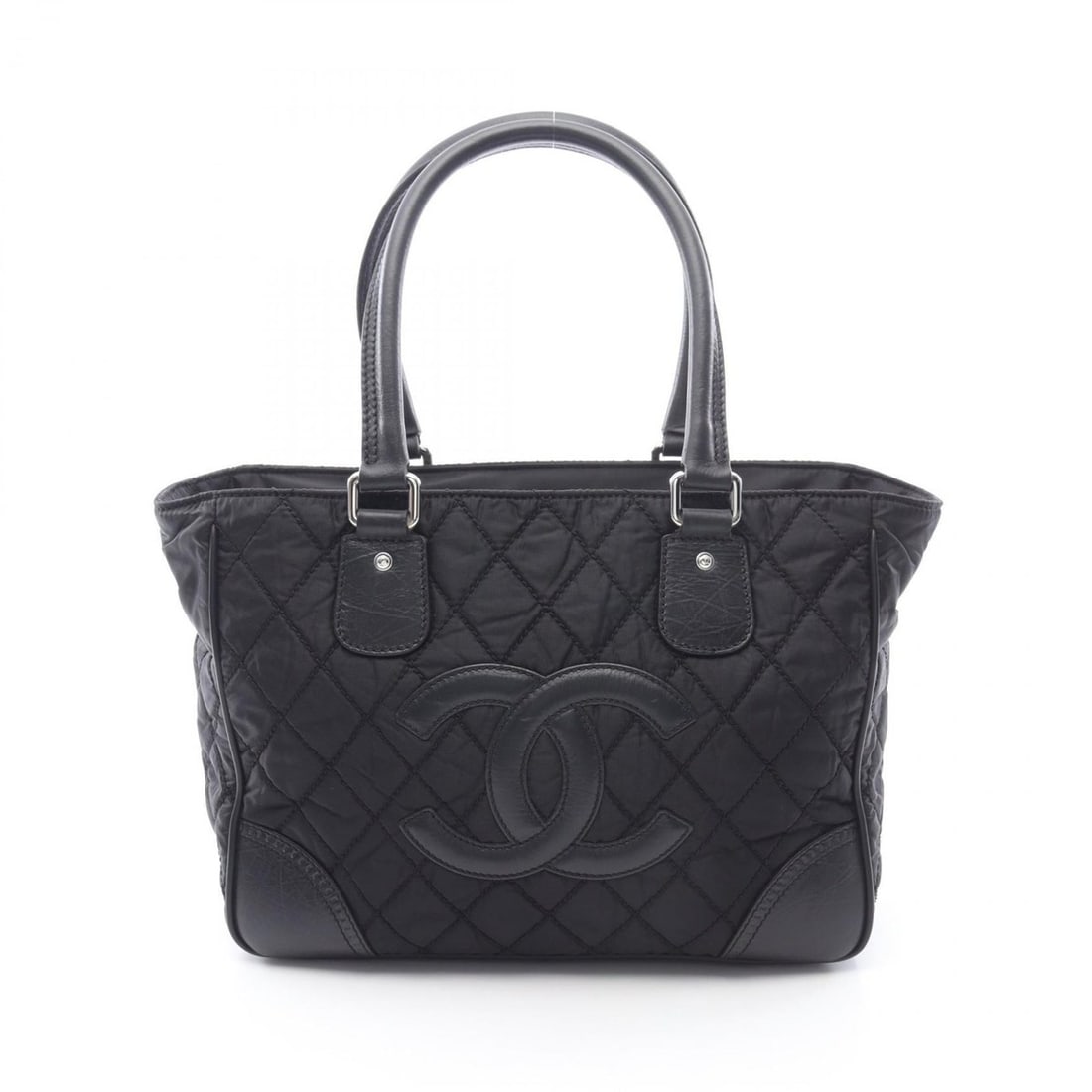 Fendi Fur Leather Mini Pearl 2-Way Ivory Shoulder Bag in White WS25917: --- Catalog ---Category: SizeHandle Drop: 8.00cm / 3.15''Size (HxWxD): 15.5cm x 16cm x 6.5cm / 6.1'' x 6.29'' x 2.55''Strap Length: 135cm / 53.14''Category: DesignType: Shoulder bagColor: WhiteGender: