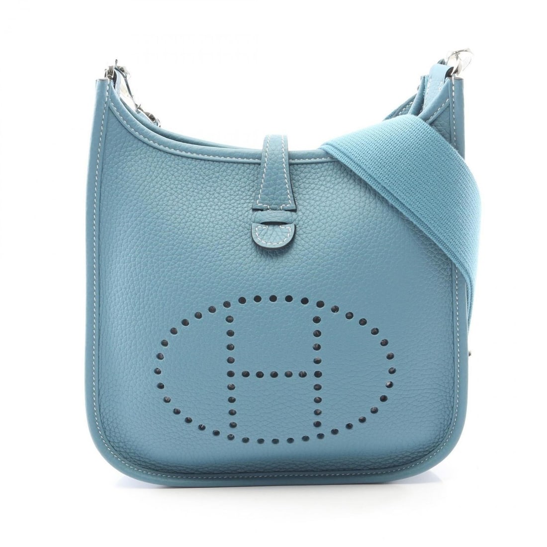 HERMES TRESORS RETROUVES Silk Scarf, Red, Women's: --- Catalog ---Category: SizeSize (LxW): 88cm x 89cm / 34.64'' x 35.03''Category: DesignType: ScarfColor: Red colorGender: WomenMaterial: Silk Category: GeneralBrand: Hermes--- Item List ---Section: C