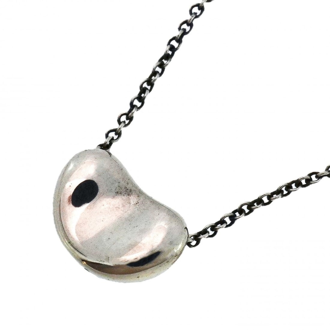 Tiffany Bean Necklace, Silver 925, Women's: --- Catalog ---Category: SizePendant Size: 7.6mm x 10.8mm / 0.29'' x 0.42''Neck Circumference: 41 cm / 16.14''Category: DesignGender: WomenMaterial: Silver 925Necklace Type: NecklaceCategory: GeneralB