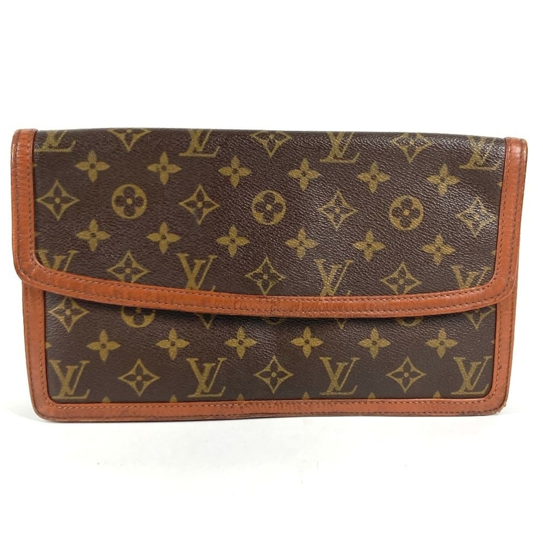 LOUIS VUITTON M51810 Monogram Pochette Dame GM. This canvas bag can be used as a pouch, clutch, or: --- Catalog ---Category: SizeSize (HxWxD): 16.5cm x 28.5cm x 7cm / 6.49'' x 11.22'' x 2.75''Category: DesignType: Clutch bag, Pochette, PouchColor: BrownGender: Men,WomenMaterial: Monogram , Canvas Ca
