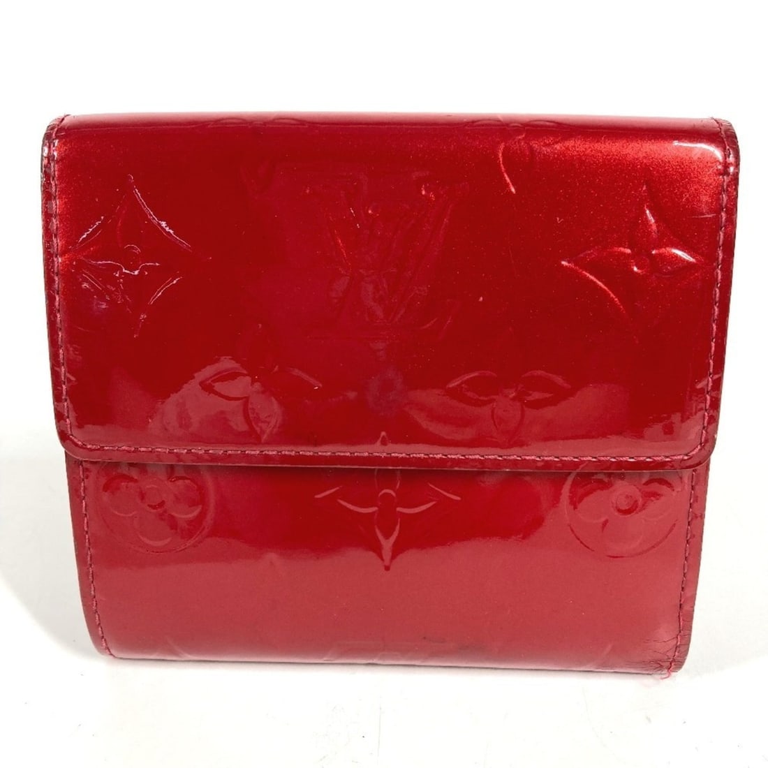 LOUIS VUITTON M91982 Monogram Vernis Porte Monnaie Bi-E Carte Credit Compact Wallet, Tri-fold: --- Catalog ---Category: SizeSize (HxWxD): 9.5cm x 11cm / 3.74'' x 4.33''Category: DesignType: Wallet (tri-fold)Color: Pomme d'amour, Red colorGender: WomenMaterial: Monogram Vernis , Canvas Category: