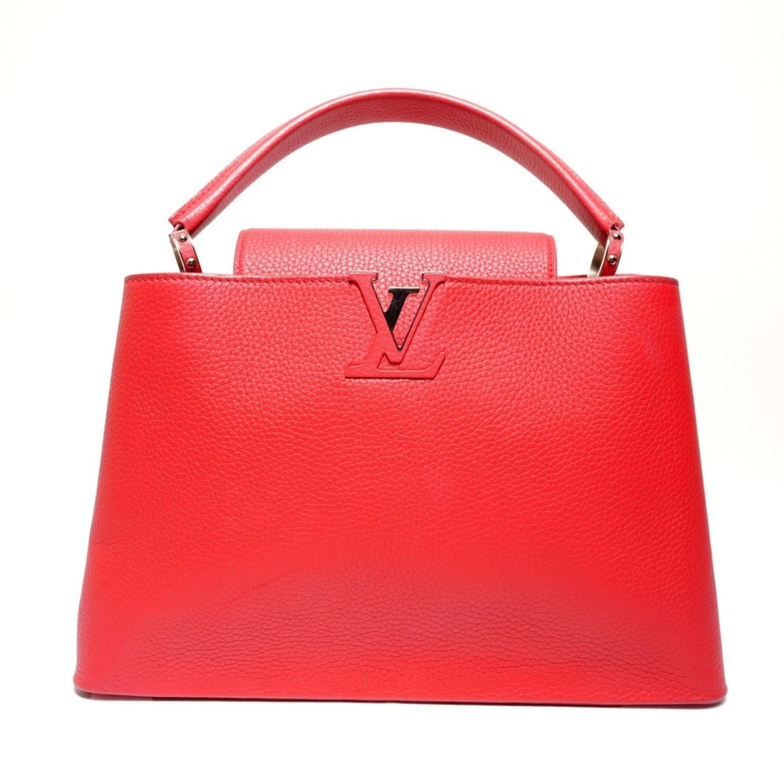 Louis Vuitton 2017 Capucines MM Handbag Red WS27139: --- Catalog ---Category: SizeSize (HxWxD): 23cm x 36cm x 14cm / 9.05'' x 14.17'' x 5.51''Category: DesignType: HandbagColor: Red colorGender: WomenCategory: GeneralBrand: Louis VuittonCountry of Origi