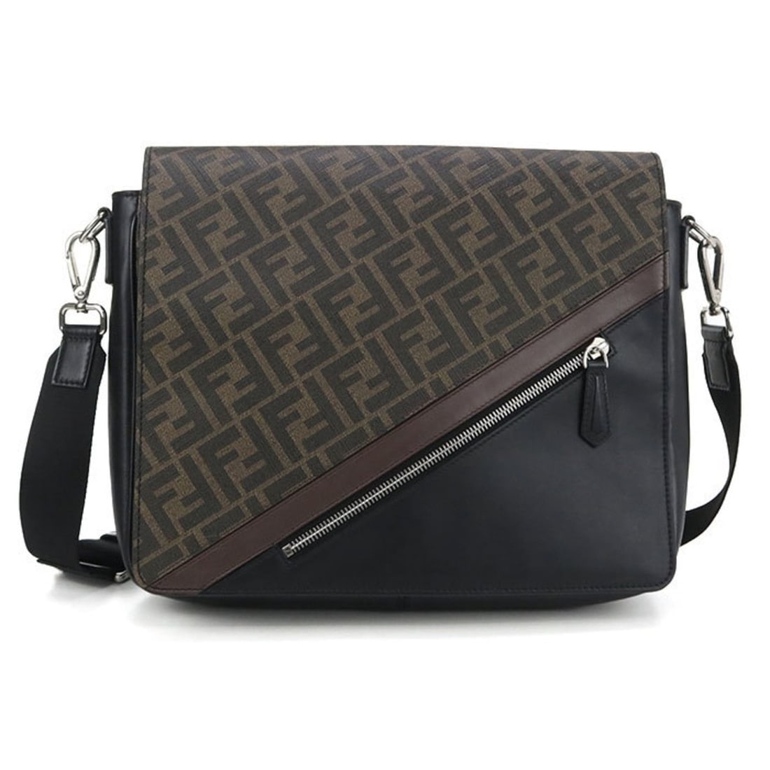FENDI Diagonal Shoulder Bag 7VA521 A9XS Men's Brown: --- Catalog ---Category: SizeSize (HxWxD): 27cm x 30cm x 5.5cm / 10.62'' x 11.81'' x 2.16''Category: DesignType: Shoulder bagColor: BrownGender: MenMaterial: Zucca Inner Pocket: Zipper pocket 1Outer P
