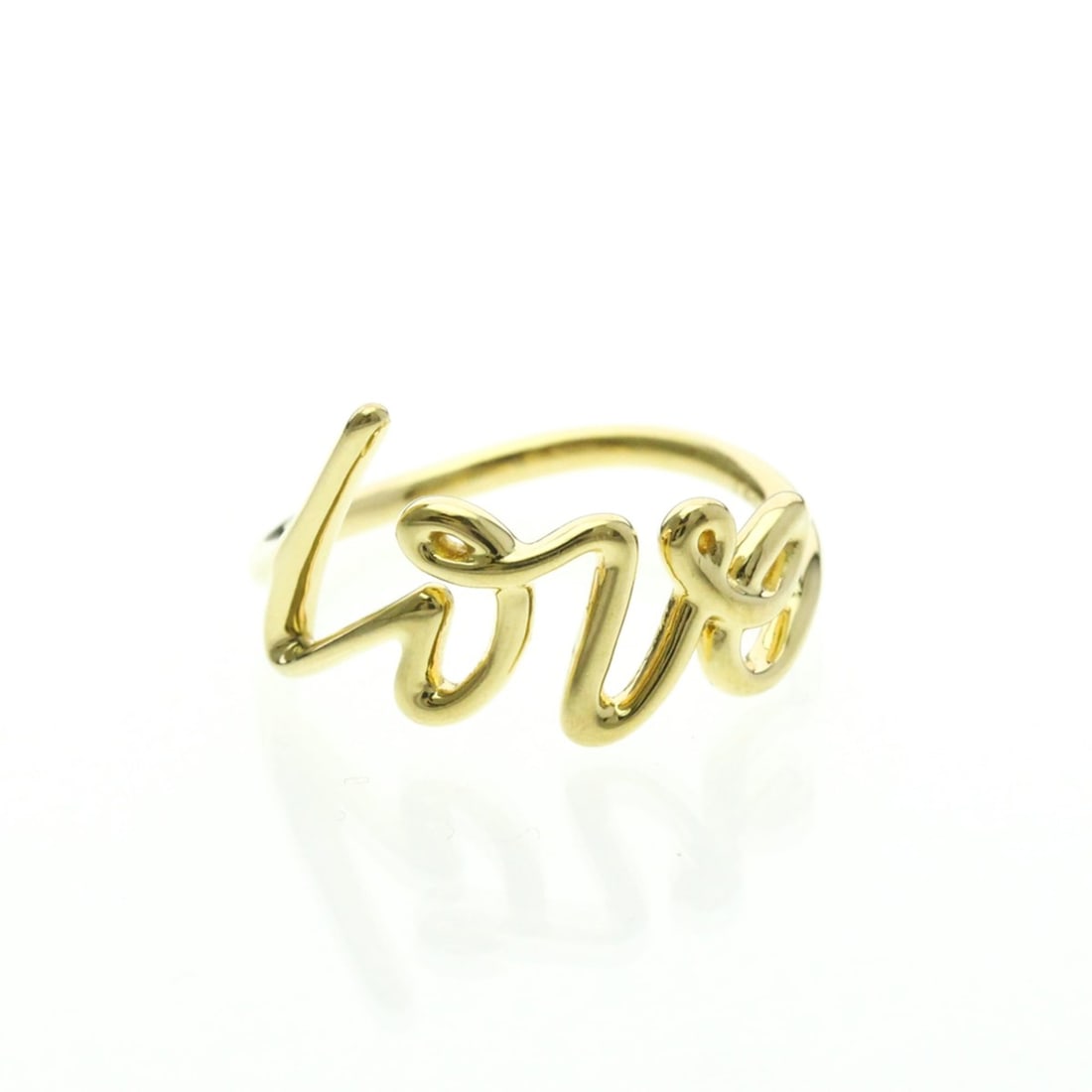 Tiffany Paloma Graffiti Love Ring Yellow Gold (18K) Fashion No Stone Band Ring Gold: --- Catalog ---Category: SizeWidth: 11mm / 0.43''Weight: 2.3g / 0.08oz.JP Size: 8US Size: 4.5Category: DesignType: Band ringColor: GoldStone: No StoneStyle: FashionGender: Men,WomenMaterial: Yellow go