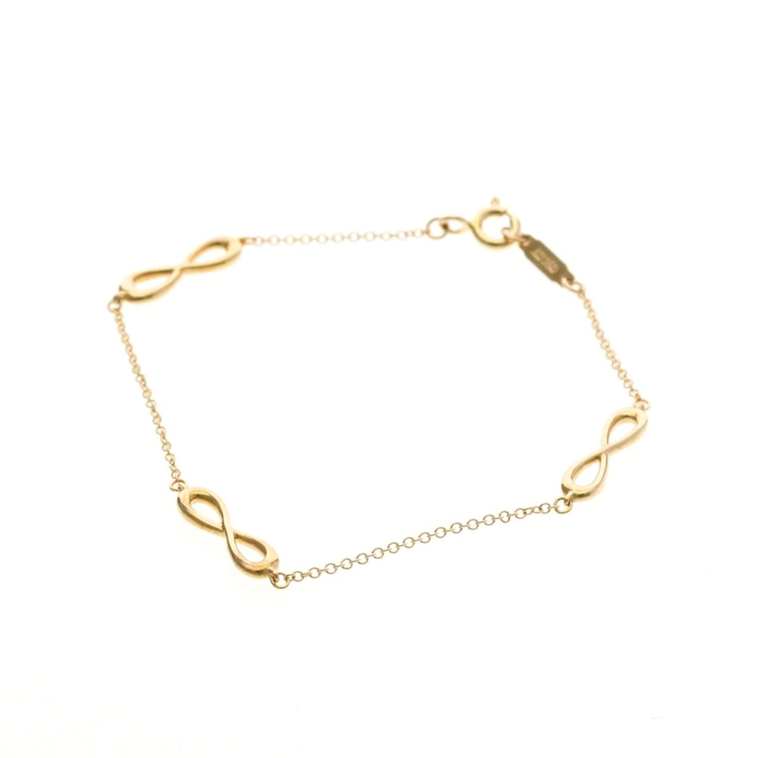 Tiffany Infinity Endless Bracelet Pink Gold (18K) No Stone Charm Bracelet Pink Gold: --- Catalog ---Category: SizeLength: 15.5cm / 6.1''Weight: 2.2g / 0.07oz.Stone Size (HxW): 4mm x 1.4cm / 0.15'' x 0.55''Category: DesignType: Charm braceletColor: Pink goldMetal: GoldStone: No StoneSt