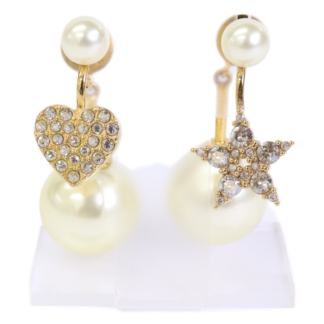 Christian Dior DIOR Resin Pearl Heart Star Rhinestone Earrings Gold Women's: --- Catalog ---Category: SizeSize (HxWxD): 32.00mm x 32.00mm / 1.26'' x 1.26''Category: DesignType: Stud earringsColor: GoldStone: Artificial pearl, RhinestoneGender: WomenMaterial: Metal, ResinCatego