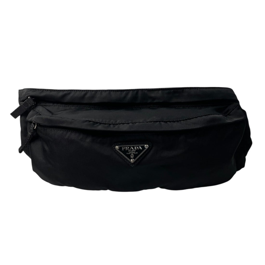 Prada Women's Nylon Body Bag V132 Crossbody: --- Catalog ---Category: SizeSize (HxWxD): 12.5cm x 27.5cm x 5cm / 4.92'' x 10.82'' x 1.96''Category: DesignType: Sling bagColor: BlackGender: WomenMaterial: Nylon Category: GeneralBrand: Prada--- Ite