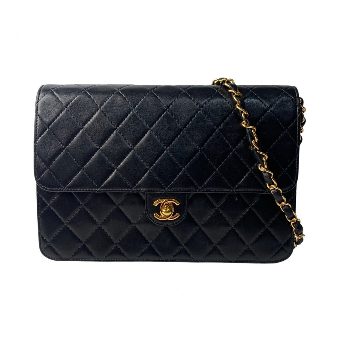 CHANEL Women's Matelasse Turnlock Chain Shoulder Bag, No. 7, Crossbody: --- Catalog ---Category: SizeWeight: 469g / 1.03lb.Size (HxWxD): 17cm x 25cm x 7.5cm / 6.69'' x 9.84'' x 2.95''Strap Length: 111cm / 43.7''Category: DesignType: Shoulder bagColor: BlackGender: WomenMa