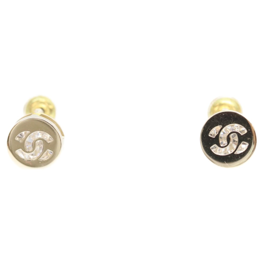 CHANEL B25V Coco Mark One Point Earrings, Gold, Women's: --- Catalog ---Category: SizeSize (HxWxD): 8.00mm x 8.00mm / 0.31'' x 0.31''Category: DesignType: Stud earringsColor: GoldGender: WomenMaterial: MetalCategory: GeneralBrand: Chanel--- Item List ---Sec