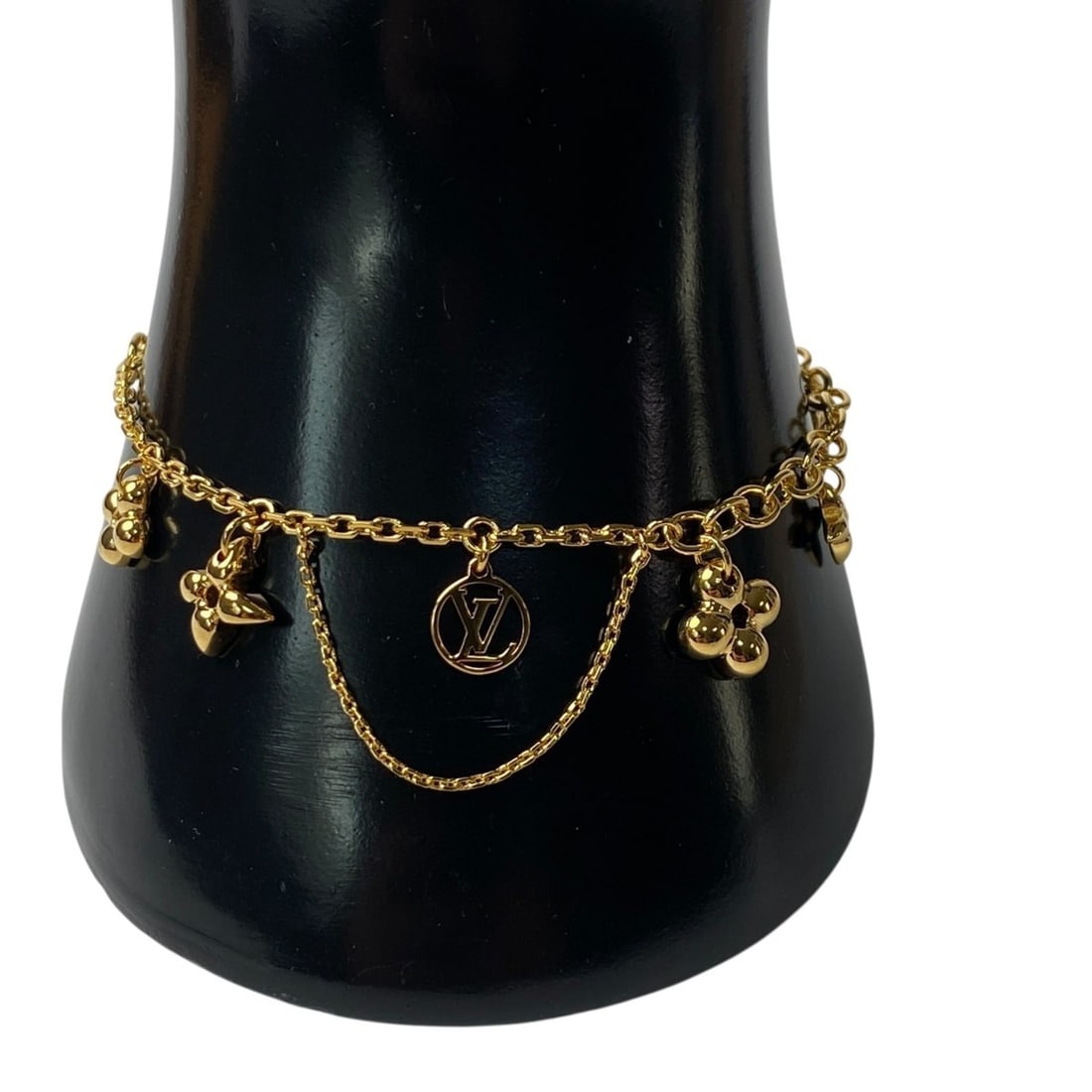 Louis Vuitton Women's Blooming Bracelet M64858 OB2243: --- Catalog ---Category: SizeLength: 19cm / 7.48''Category: DesignType: Charm braceletColor: GoldGender: WomenCategory: GeneralBrand: Louis Vuitton--- Item List ---Section: ConditionRanking: Rank SA U