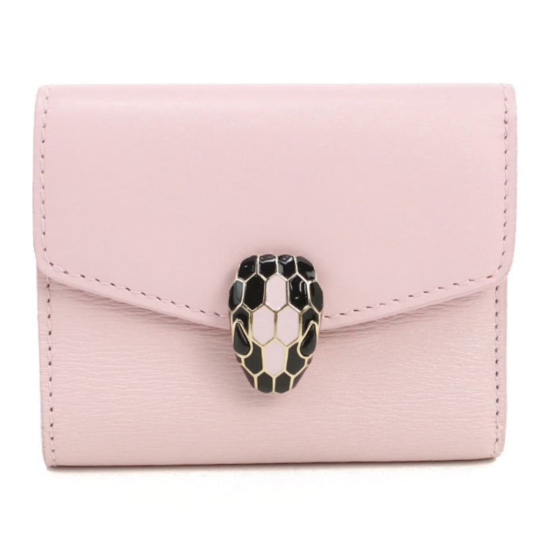 BVLGARI Serpenti Forever Tri-fold Wallet, Women's, Pink: --- Catalog ---Category: SizeSize (HxWxD): 7.5cm x 9.5cm x 2cm / 2.95'' x 3.74'' x 0.78''Category: DesignType: Wallet (tri-fold)Color: PinkGender: WomenMaterial: Leather Leather/Fur Type: CalfskinCate