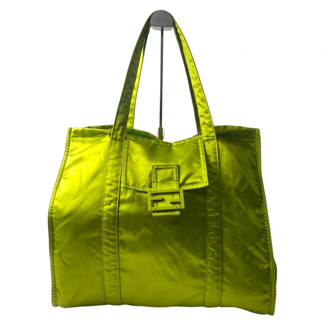 Fendi Women's Nylon Tote Bag Eco 8BH404: --- Catalog ---Category: SizeSize (HxWxD): 36cm x 57cm x 17cm / 14.17'' x 22.44'' x 6.69''Category: DesignType: Eco-bag, Tote bagColor: Green, YellowGender: WomenMaterial: Nylon Category:
