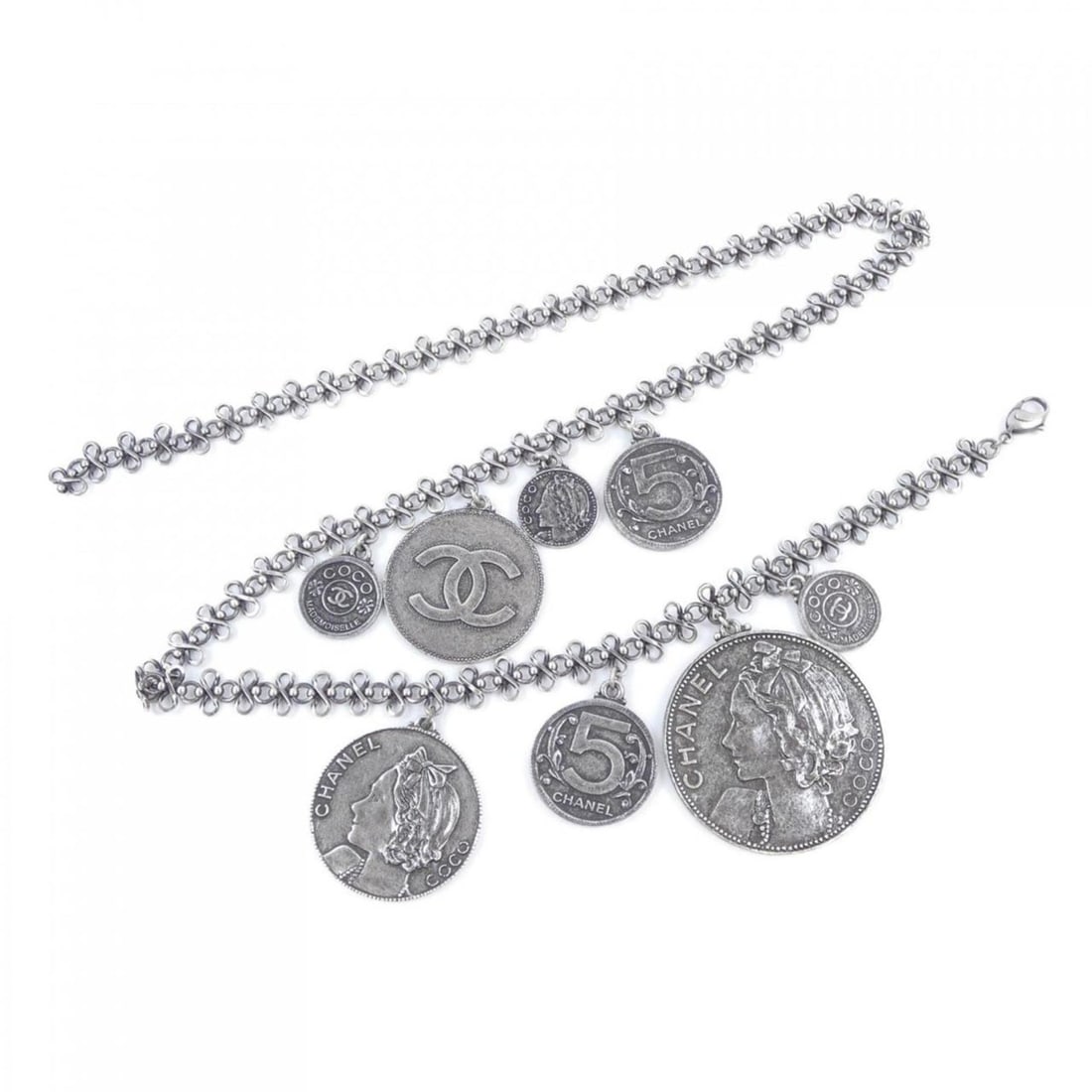 CHANEL belt: --- Catalog ---Category: SizeLength: 79cm / 31.1''Category: DesignType: Chain beltColor: Gray, SilverGender: WomenCategory: GeneralBrand: Chanel--- Item List ---Section: ConditionRanking: Rank A Used