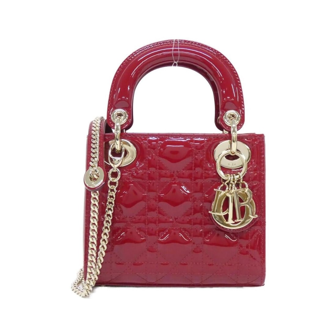 Christian Dior Lady Mini M0505OWCB Handbag: --- Catalog ---Category: SizeSize (HxWxD): 14cm x 17cm x 7cm / 5.51'' x 6.69'' x 2.75''Category: DesignType: HandbagColor: Cherry redGender: WomenHardware Color: GoldCategory: GeneralMPN: M0505OWCBBra