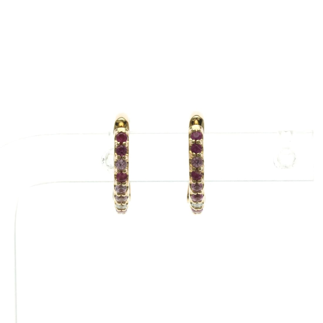 Ponte Vecchio Pink Sapphire And Diamond Ear Cuff Diamond,Sapphire Pink Gold (18K) Earcuff Pink Gold: --- Catalog ---Category: SizeWeight: 2.3g / 0.08oz.Size (HxWxD): 12.50mm x 2.00mm / 0.49'' x 0.08''Category: DesignType: EarcuffColor: Pink goldMetal: GoldStone: Diamond, SapphireStyle: FashionGender: