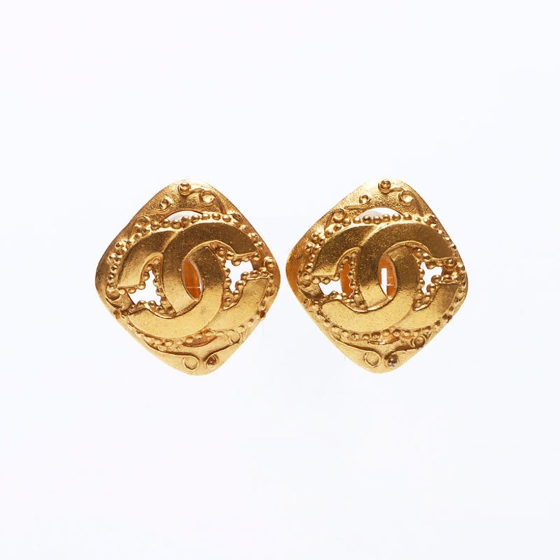 CHANEL Coco Mark 96A Vintage Earrings, Gold, WS10922 (1 of 20)