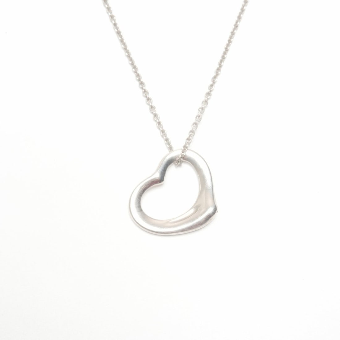 Tiffany & Co. Open Heart Necklace, Silver, WS24328: --- Catalog ---Category: SizePendant Size: 20mm x 20mm / 0.78'' x 0.78''Neck Circumference: 40 cm / 15.74''Category: DesignColor: SilverGender: WomenNecklace Type: NecklaceCategory: GeneralBrand: Tiff