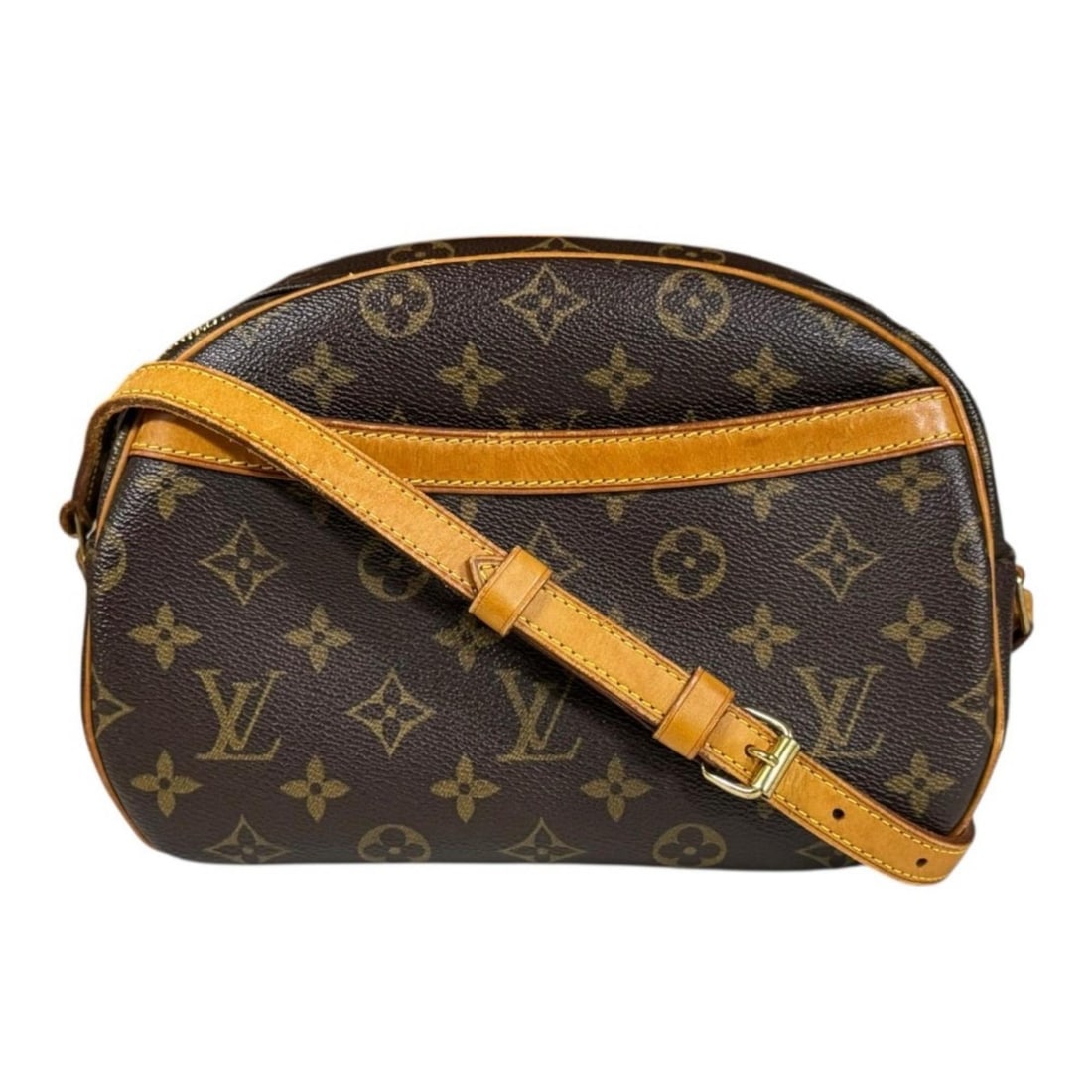 Pre-owned Louis Vuitton Blois Monogram Shoulder Bag in Canvas M51221, Brown, Women's: --- Catalog ---Category: SizeWeight: 550g / 1.21lb.Size (HxWxD): 18cm x 24cm x 12cm / 7.08'' x 9.44'' x 4.72''Strap Length: 10cm - 128cm / 3.93'' - 50.39''Category: DesignType: Shoulder bagColor: