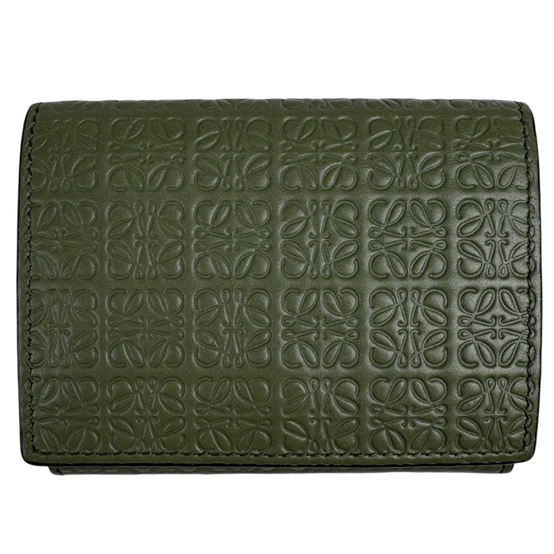 LOEWE Repeat Anagram Tri-fold Wallet with Coin Purse and Billfold, Khaki Leather, Green, Women's: --- Catalog ---Category: SizeSize (HxWxD): 8cm x 10.5cm x 3.5cm / 3.14'' x 4.13'' x 1.37''Category: DesignType: Wallet (tri-fold)Color: Green, KhakiGender: WomenMaterial: Leather Category: GeneralLine