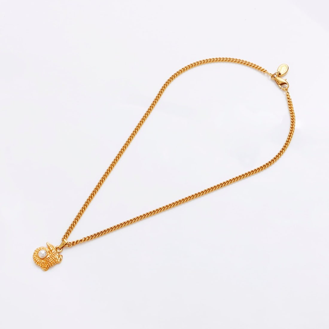 Celine Pearl Motif Necklace in Gold, WS8933: --- Catalog ---Category: SizePendant Size: 20mm x 15mm / 0.78'' x 0.59''Neck Circumference: 42 cm / 16.53''Category: DesignColor: GoldGender: WomenNecklace Type: NecklaceCategory: GeneralBrand: Celine