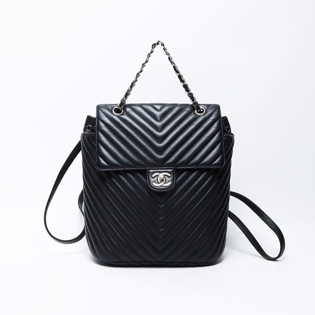 CHANEL Coco Mark V-Stitch Chevron 22 Series Backpack/Daypack, Black, WS12229, 2015-2016: --- Catalog ---Category: SizeSize (HxWxD): 30cm x 33cm x 12cm / 11.81'' x 12.99'' x 4.72''Category: DesignType: BackpackColor: BlackGender: WomenCategory: GeneralBrand: ChanelCountry of Origin: France