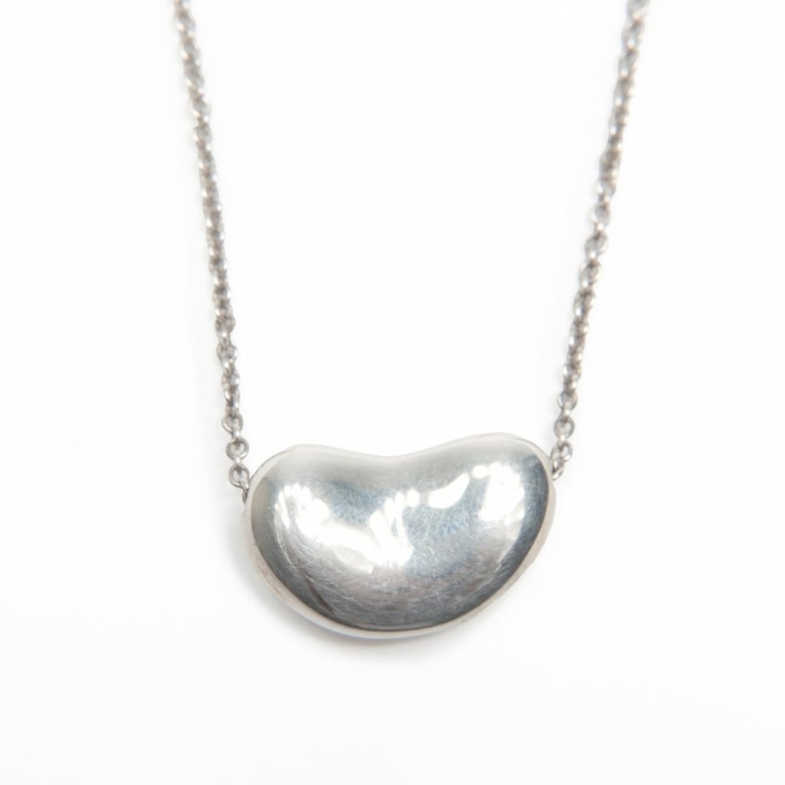 Tiffany & Co. Bean Design 925 Silver Necklace WS23984 (1 of 17)