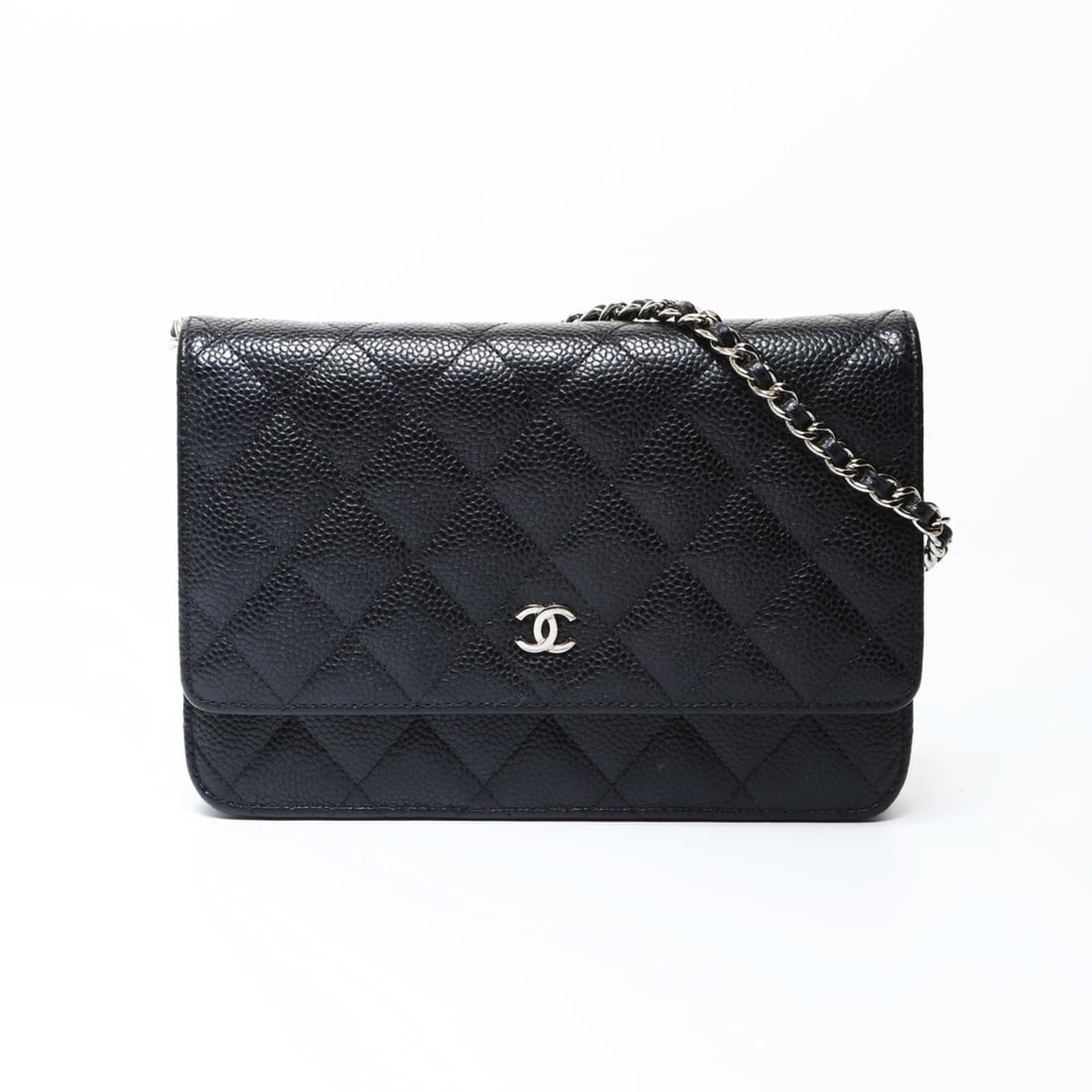 CHANEL Matelasse Chain Wallet Shoulder Bag Black WS26626: --- Catalog ---Category: SizeSize (HxWxD): 13cm x 19cm x 4cm / 5.11'' x 7.48'' x 1.57''Category: DesignType: Shoulder bagColor: BlackGender: WomenCategory: GeneralBrand: ChanelCountry of Origin: