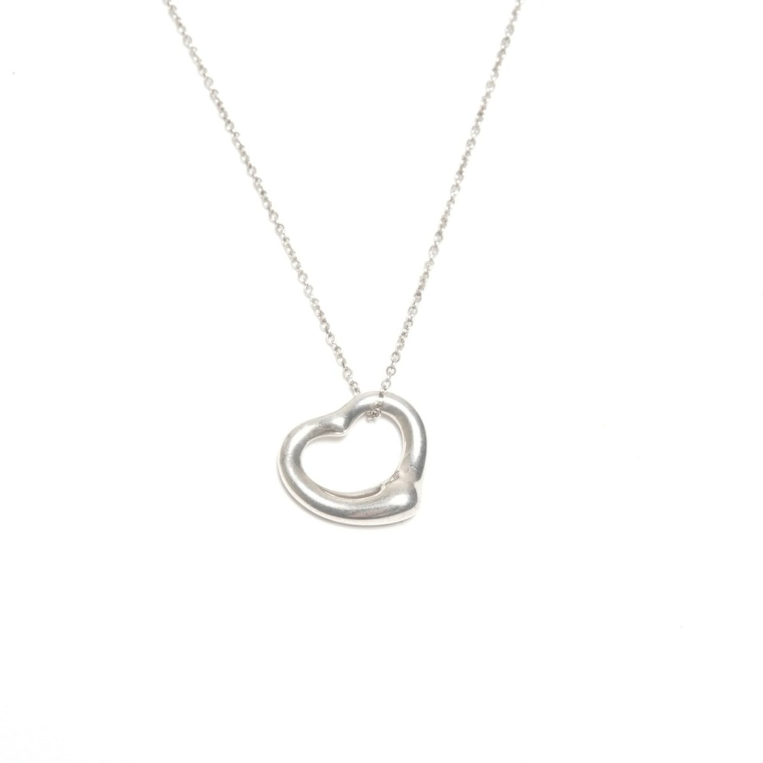 Tiffany & Co. Open Heart 925 Sterling Silver Necklace WS24573: --- Catalog ---Category: SizePendant Size: 12mm x 14mm / 0.47'' x 0.55''Neck Circumference: 40 cm / 15.74''Category: DesignColor: SilverGender: WomenNecklace Type: NecklaceCategory: GeneralBrand: