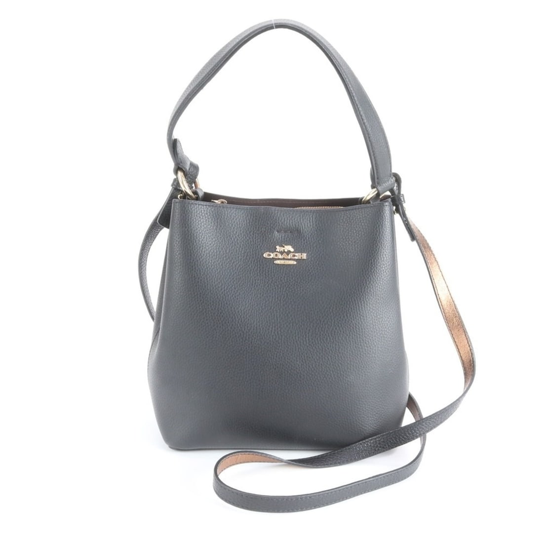Coach Small Town Bucket Bag 1011 Leather Shoulder Bag/Handbag for Women: --- Catalog ---Category: SizeSize (HxWxD): 22cm x 20cm x 10cm / 8.66'' x 7.87'' x 3.93''Strap Length: 128cm / 50.39''Handle Length: 40cm / 15.74''Category: DesignType: Handbag, Shoulder bagColor: Blac