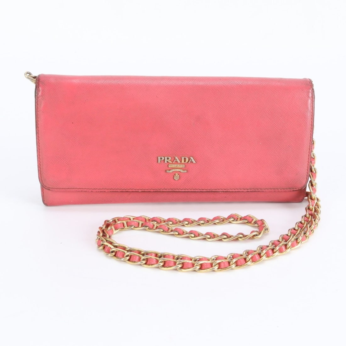 Prada Saffiano Leather Chain Shoulder Wallet Long for Women: --- Catalog ---Category: SizeSize (HxWxD): 10cm x 21cm x 2cm / 3.93'' x 8.26'' x 0.78''Category: DesignType: Chain/Shoulder walletColor: PinkGender: WomenMaterial: Leather Category: GeneralBrand: Prad