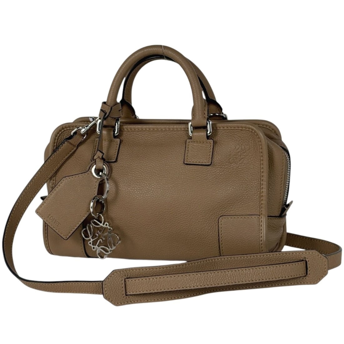 LOEWE Amazona 23 2-Way Shoulder Bag/Handbag with Anagram Pattern, Brown Leather, Women's: --- Catalog ---Category: SizeSize (HxWxD): 14cm x 23.5cm x 9cm / 5.51'' x 9.25'' x 3.54''Category: DesignType: Handbag, Shoulder bagColor: BrownGender: WomenMaterial: Leather Category: GeneralBrand: L