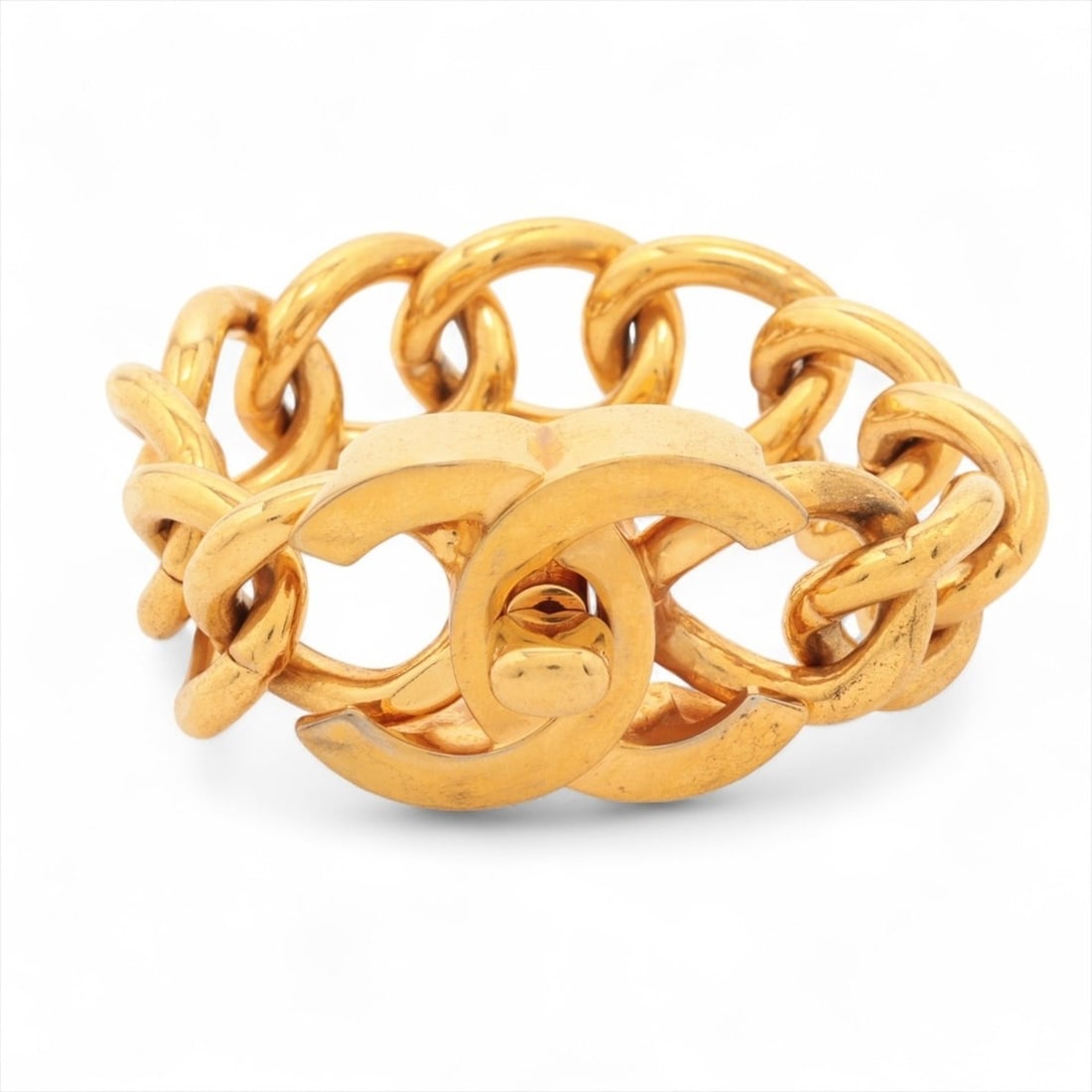 CHANEL 96A 1996 Coco Mark Turnlock Bracelet Gold WS16381: --- Catalog ---Category: DesignType: Charm braceletColor: GoldGender: WomenCategory: GeneralBrand: ChanelCountry of Origin: France--- Item List ---Section: ConditionRanking: Rank A Used - A few traces