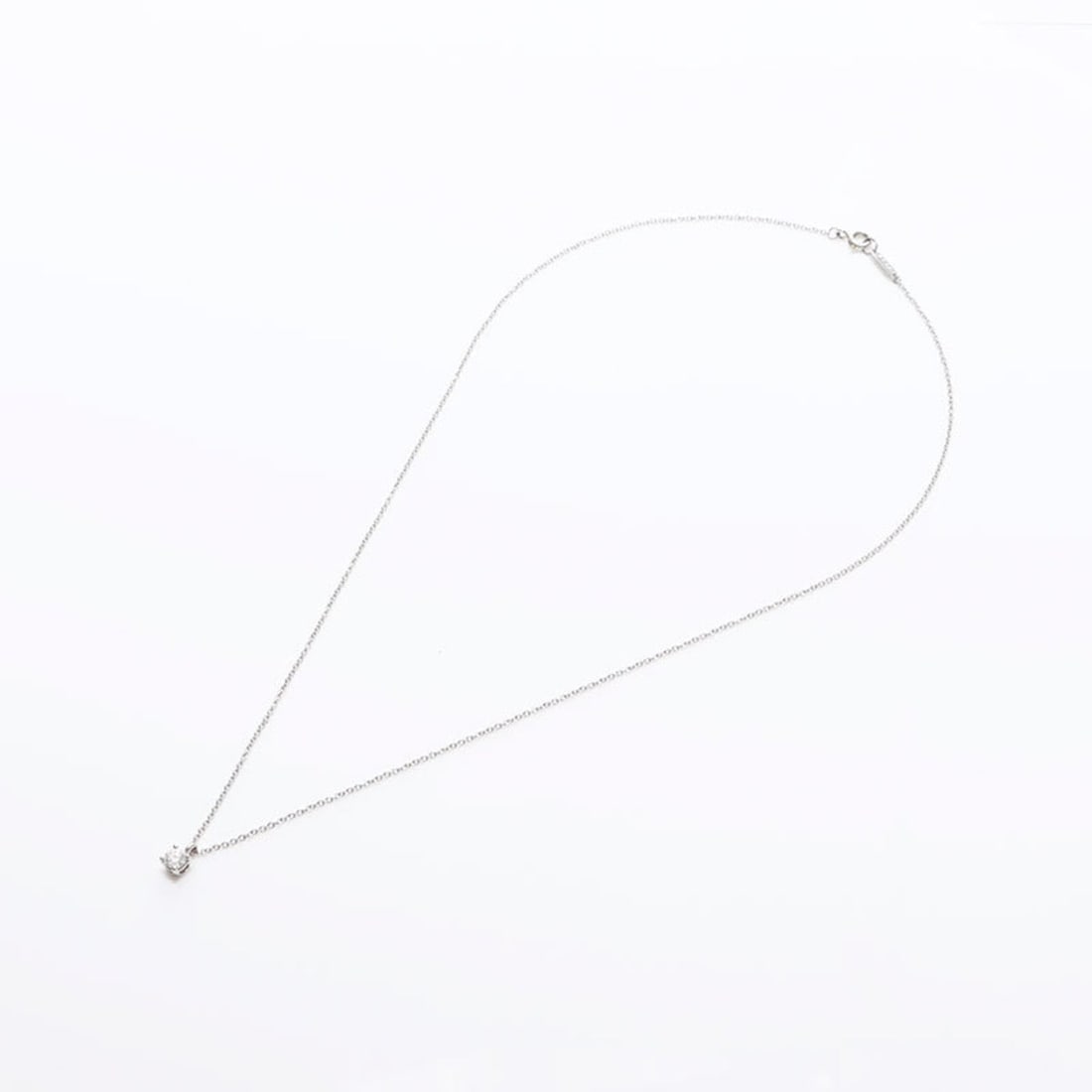 Tiffany & Co. Pt950 and Diamond Necklace in Silver, WS10619: --- Catalog ---Category: SizePendant Size: 2mm x 2mm / 0.07'' x 0.07''Neck Circumference: 40 cm / 15.74''Category: DesignColor: SilverGender: WomenNecklace Type: NecklaceCategory: GeneralBrand: Tiffan