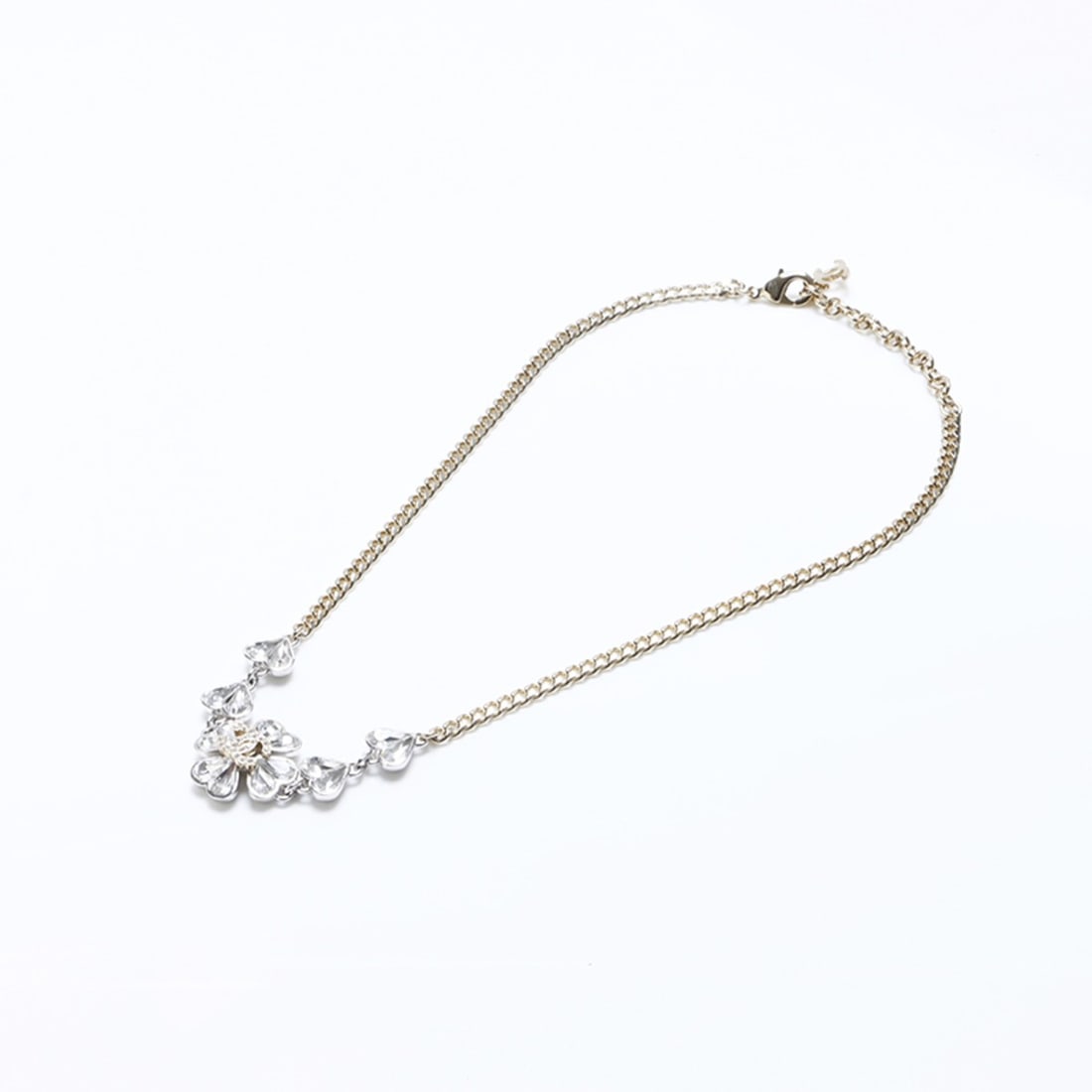 CHANEL C23S Coco Mark Flower Necklace Gold WS8031: --- Catalog ---Category: SizePendant Size: 20mm x 20mm / 0.78'' x 0.78''Neck Circumference: 42 cm / 16.53''Category: DesignColor: GoldGender: WomenNecklace Type: NecklaceCategory: GeneralBrand: Chanel