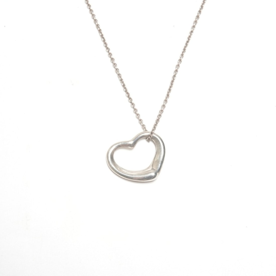 Tiffany & Co. Open Heart 925 Sterling Silver Necklace WS24577: --- Catalog ---Category: SizePendant Size: 12mm x 14mm / 0.47'' x 0.55''Neck Circumference: 40 cm / 15.74''Category: DesignColor: SilverGender: WomenNecklace Type: NecklaceCategory: GeneralBrand: Tiff