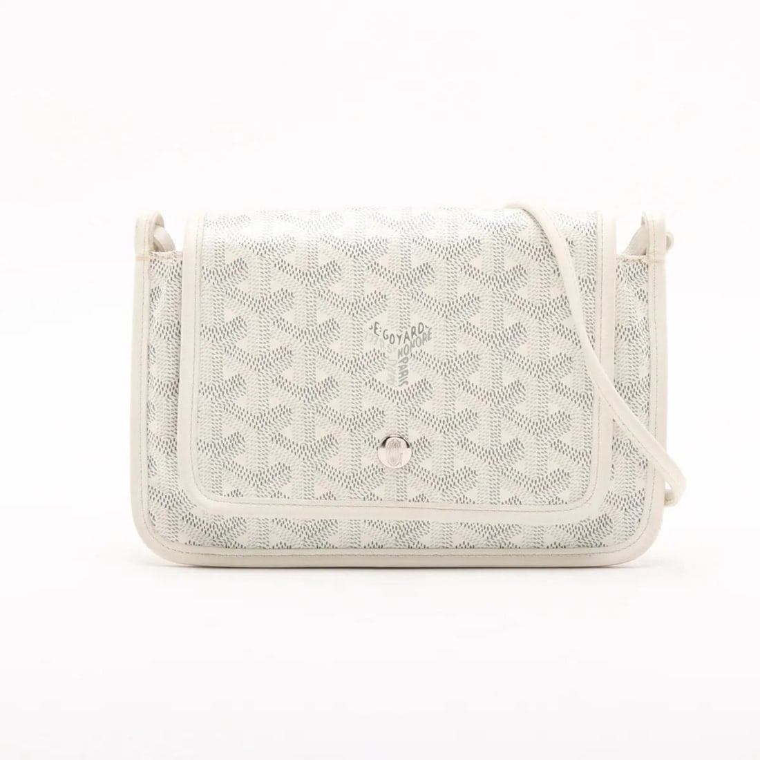 Goyard Pochette Plumet Leather Shoulder Bag Crossbody for Women: --- Catalog ---Category: SizeSize (HxWxD): 13cm x 20cm x 1cm / 5.11'' x 7.87'' x 0.39''Category: DesignType: Pochette, Shoulder bagColor: WhiteGender: WomenMaterial: Leather Category: GeneralBrand: Go