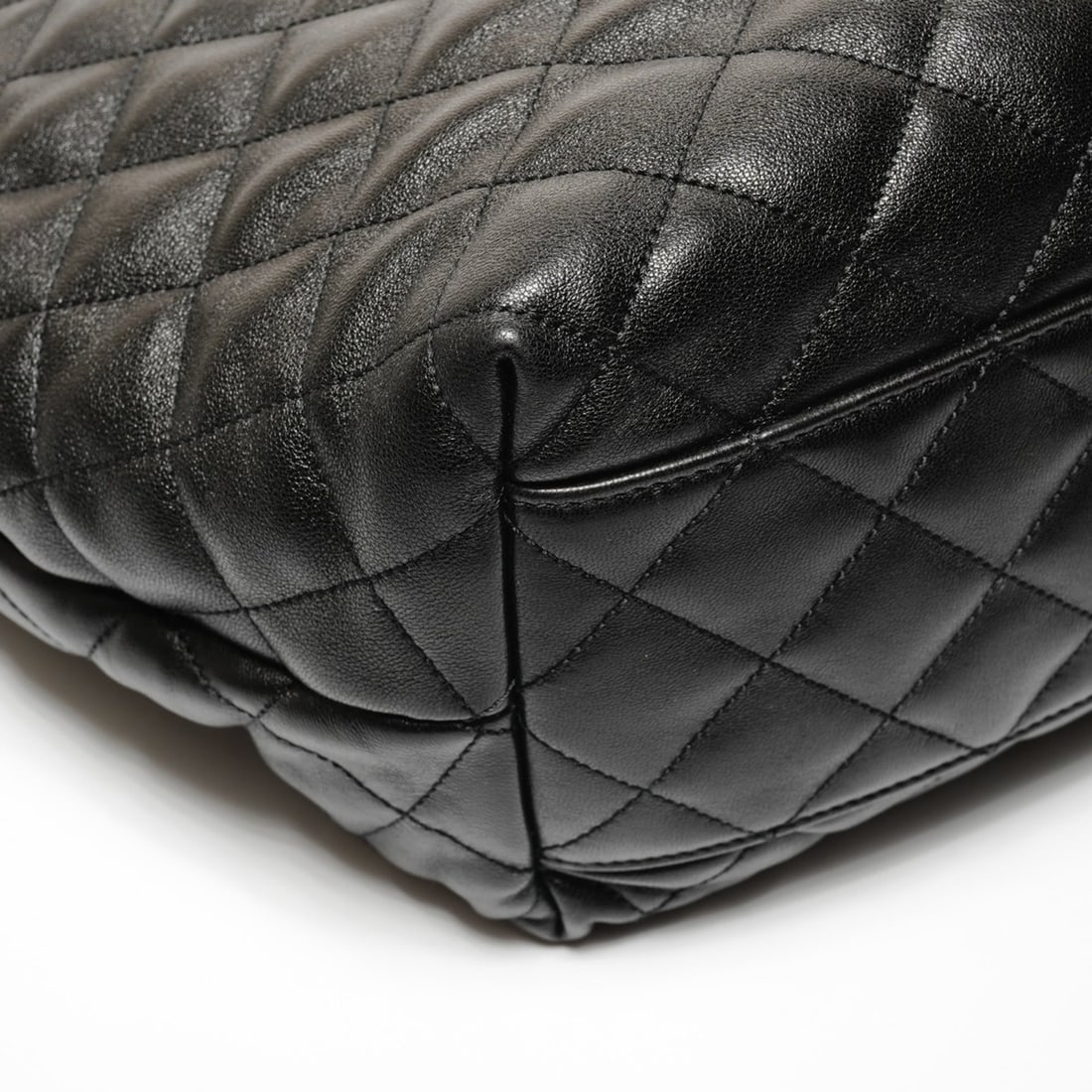 Yves Saint Laurent Ikar Maxi Shopping Tote Bag, Black, WS27351 - 5