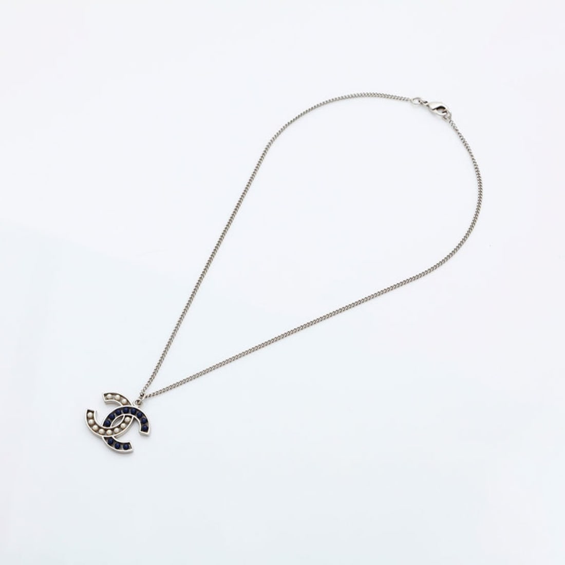 CHANEL B15P 2015 Coco Mark Necklace in Silver WS22997: --- Catalog ---Category: SizePendant Size: 20mm x 25mm / 0.78'' x 0.98''Neck Circumference: 40 cm / 15.74''Category: DesignColor: SilverGender: WomenNecklace Type: NecklaceCategory: GeneralBrand: Chan