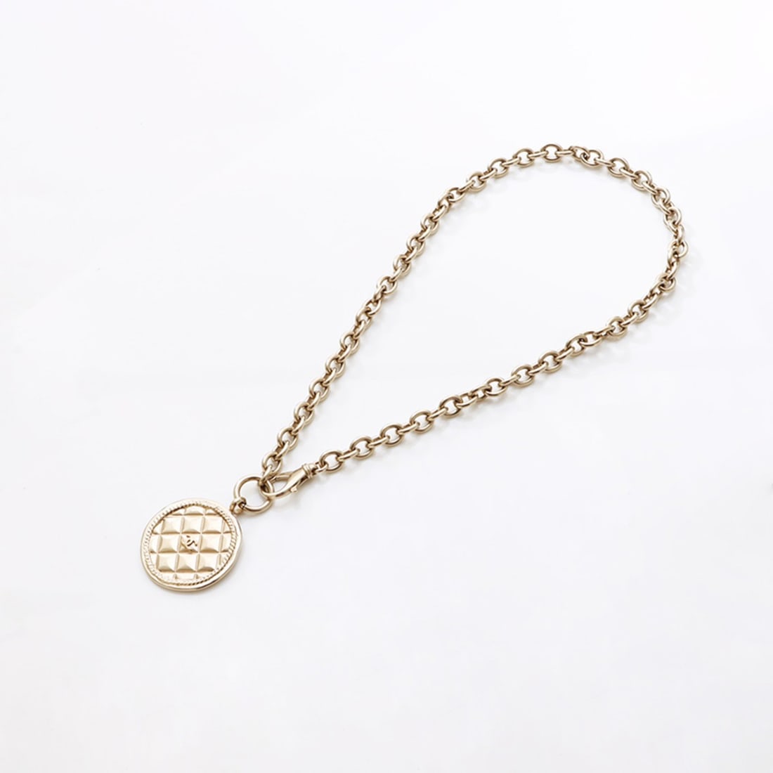 CHANEL B15K Coco Mark Medal Chain Necklace Gold WS9442: --- Catalog ---Category: SizePendant Size: 45mm x 45mm / 1.77'' x 1.77''Neck Circumference: 60 cm / 23.62''Category: DesignColor: GoldGender: WomenNecklace Type: NecklaceCategory: GeneralBrand: Chanel